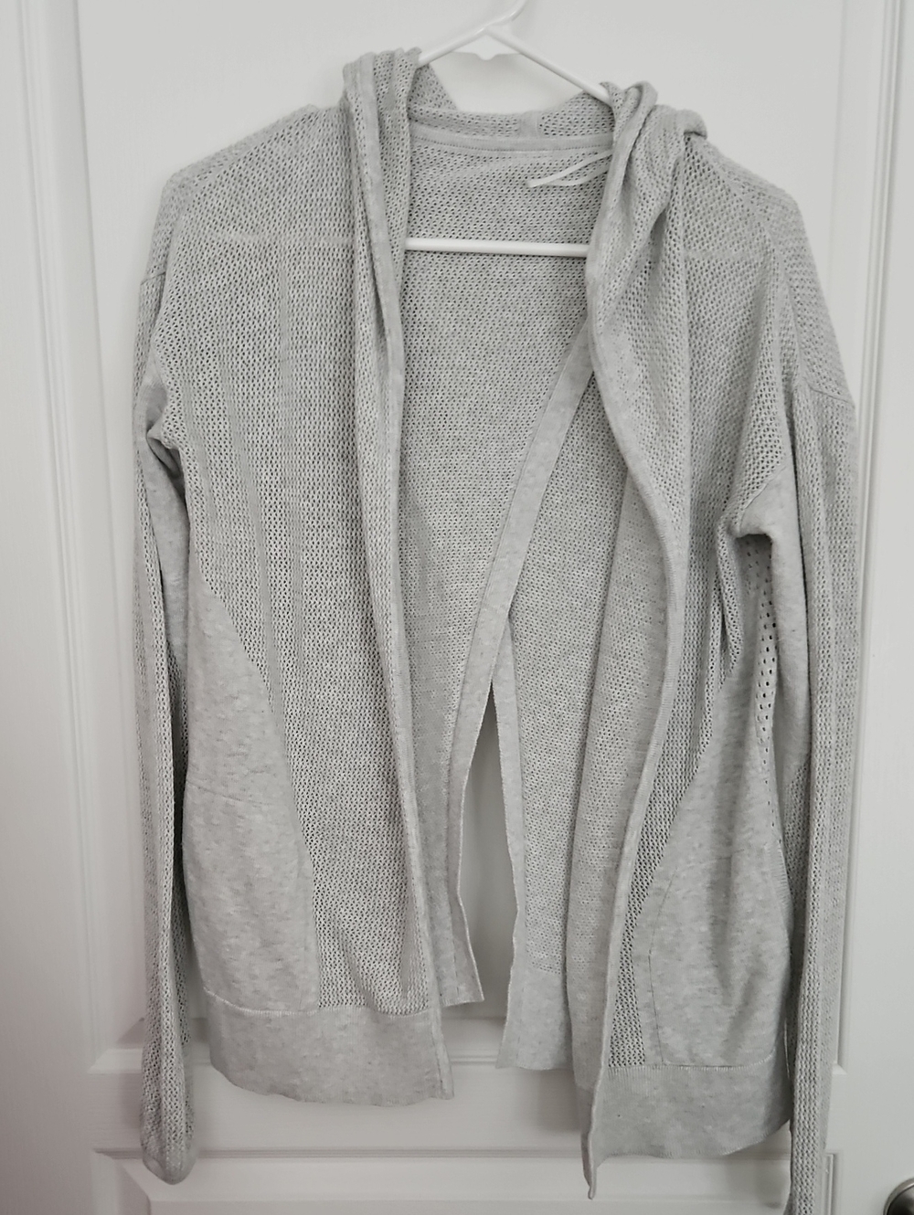 lululemon Split-Back Hooded Cardigan, Small